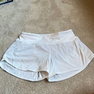 Lululemon Speed up Shorts size 4